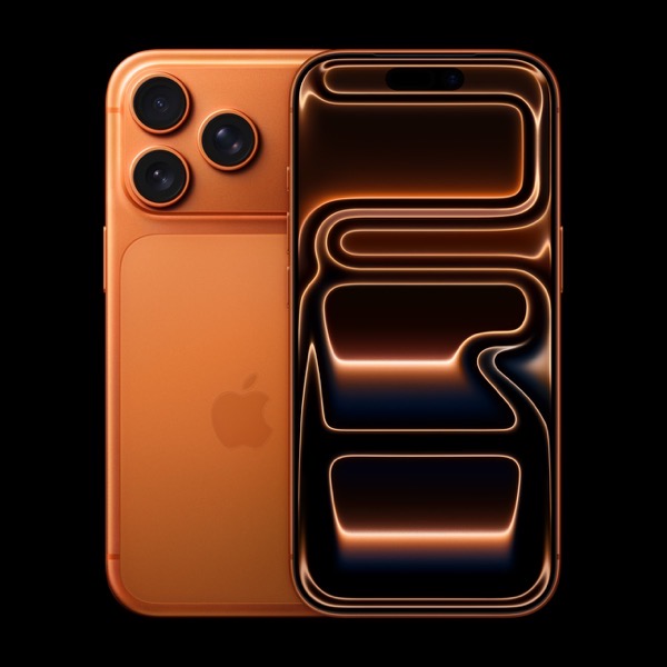 Apple iPhone 17 Pro cosmic orange 250909_inline.jpg.large_2x.